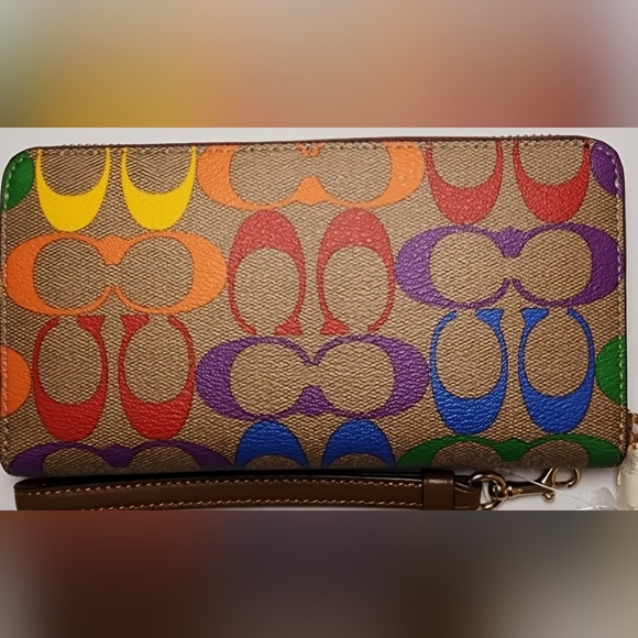 COACH Rainbow Pride Logo Canvas Zip Around Wallet 🌈 - Picture 4 of 5